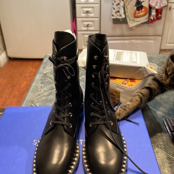 Brand new and original Stuart Weitzman, black boots - Picture 2 of 5